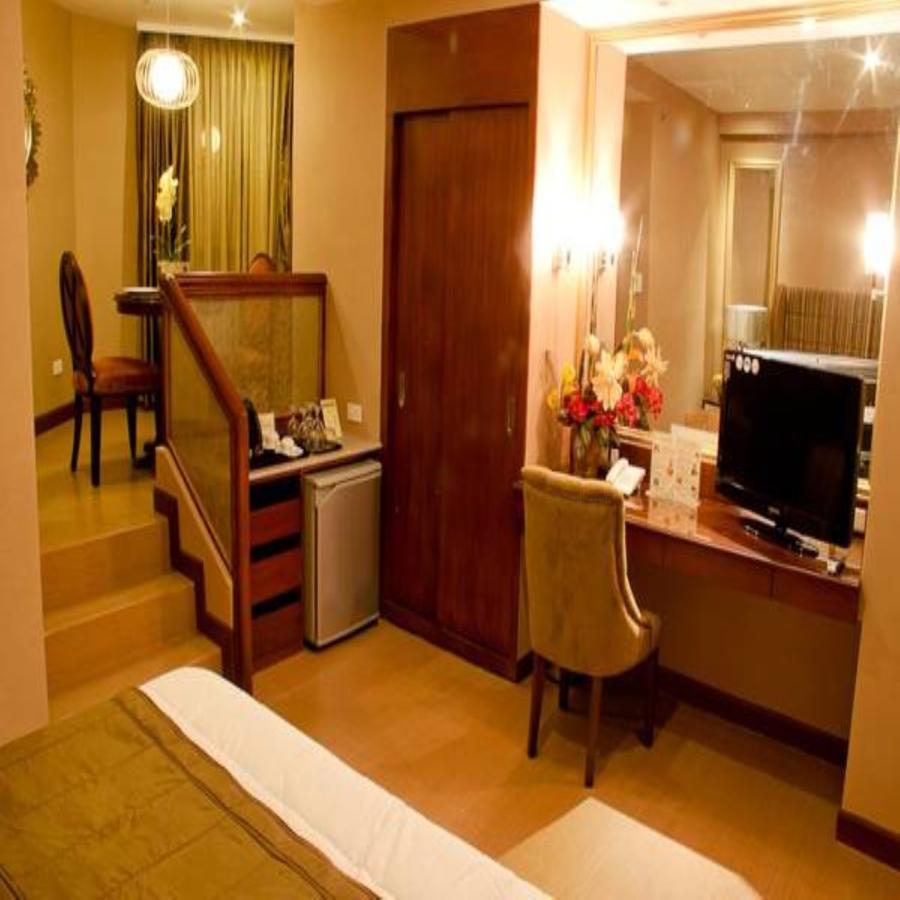 Royal Garden Hotel Ozamis Zewnętrze zdjęcie